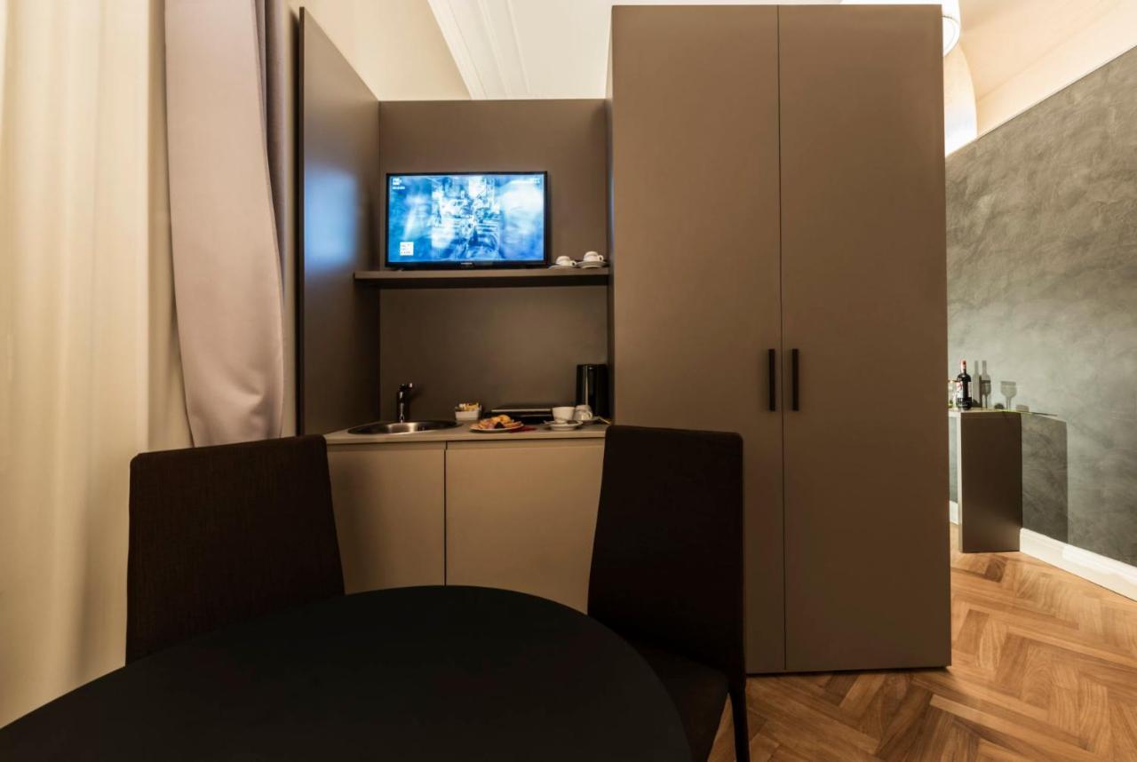 Daphne Guest House Firenze Bagian luar foto