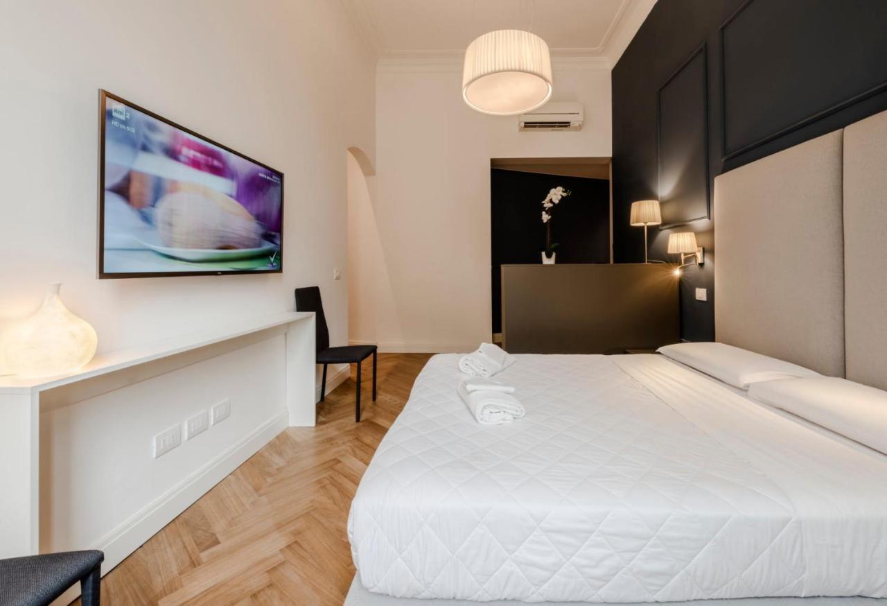 Daphne Guest House Firenze Bagian luar foto